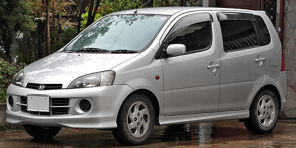 Yrv daihatsu характеристики